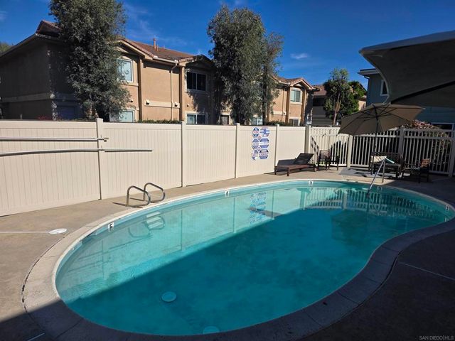 4231 Lowell St 14, La Mesa, CA 91941