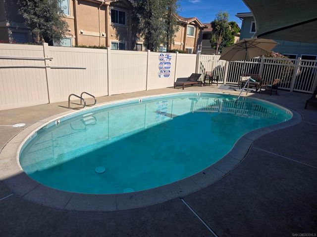 4231 Lowell St 14, La Mesa, CA 91941