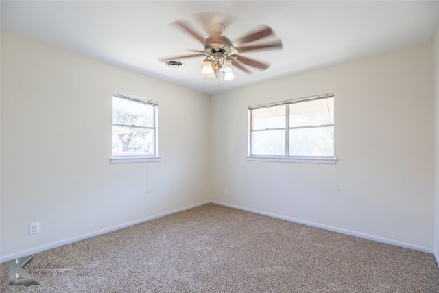 942 E North 12th Street, Abilene, TX 79601