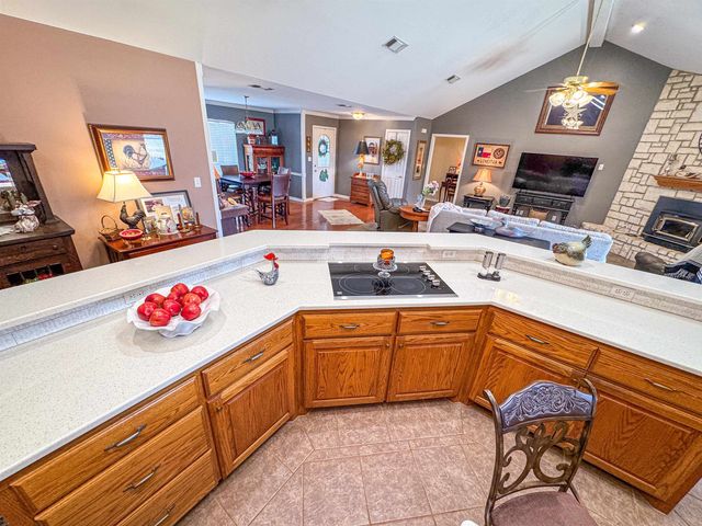 2085 Highway 155, Linden, TX 75563