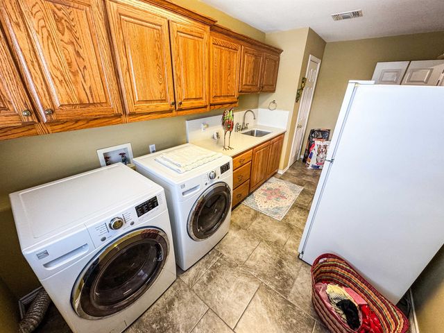 2085 Highway 155, Linden, TX 75563