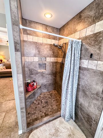 2085 Highway 155, Linden, TX 75563