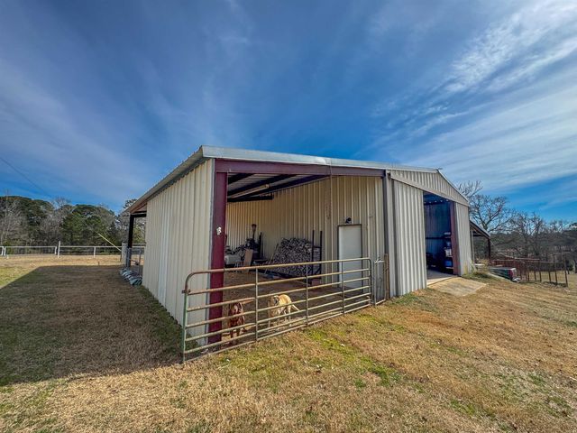 2085 Highway 155, Linden, TX 75563
