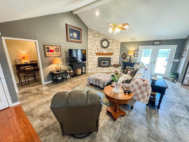 2085 Highway 155, Linden, TX 75563