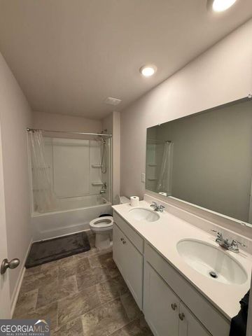 7481 Hawk Tail Way, Fairburn, GA 30213