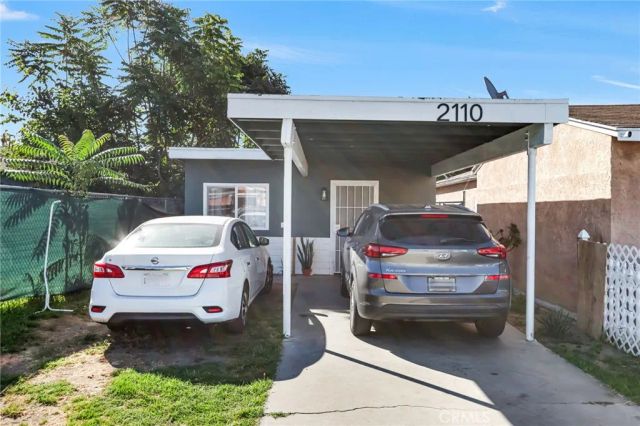 2110 E Hatchway, Compton, CA 90222