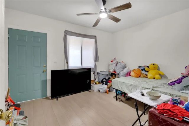 2110 E Hatchway, Compton, CA 90222