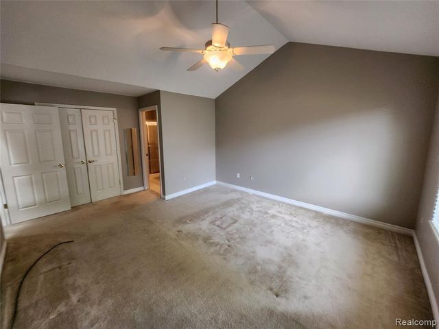 6869 N Central Park, Shelby Twp, MI 48317