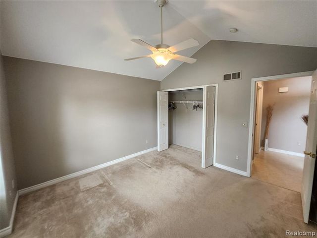 6869 N Central Park, Shelby Twp, MI 48317