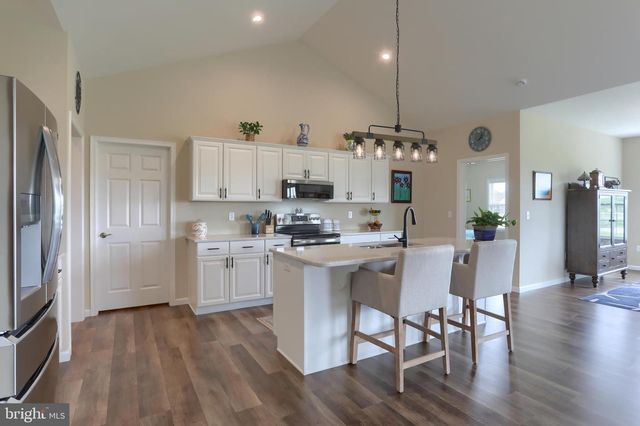456 STONE GATE BLVD L-0154, Annville, PA 17003