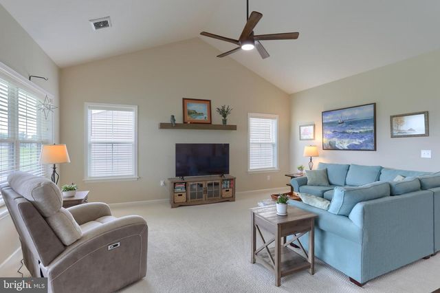 456 STONE GATE BLVD L-0154, Annville, PA 17003