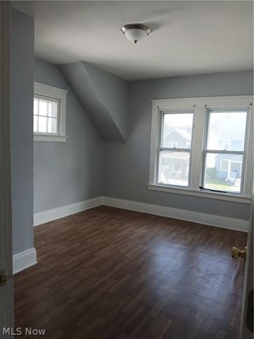 15409 Parkgrove Avenue, Cleveland, OH 44110