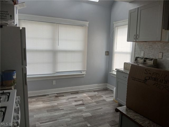 15409 Parkgrove Avenue, Cleveland, OH 44110