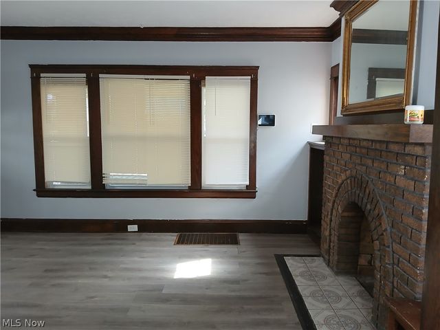 15409 Parkgrove Avenue, Cleveland, OH 44110