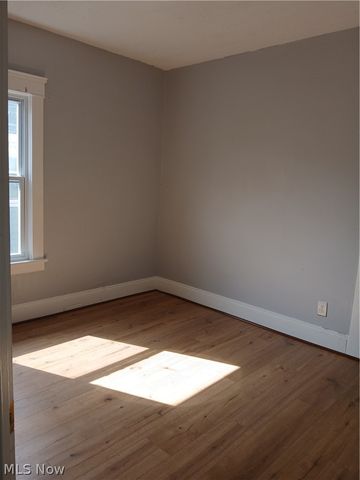 15409 Parkgrove Avenue, Cleveland, OH 44110
