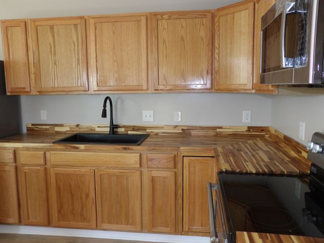 435 Carman Ave, New Johnsonville, TN 37134