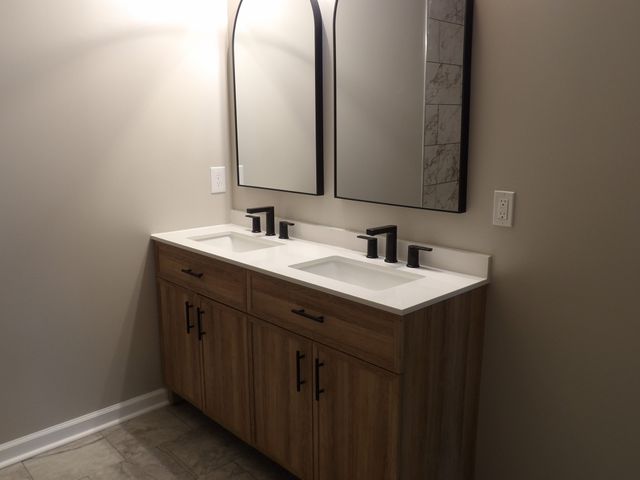 435 Carman Ave, New Johnsonville, TN 37134