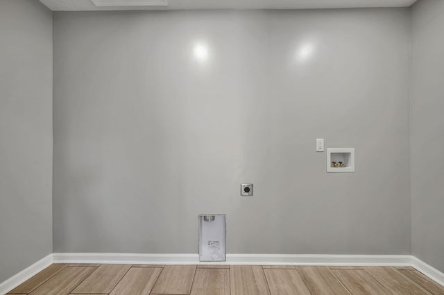 435 Carman Ave, New Johnsonville, TN 37134