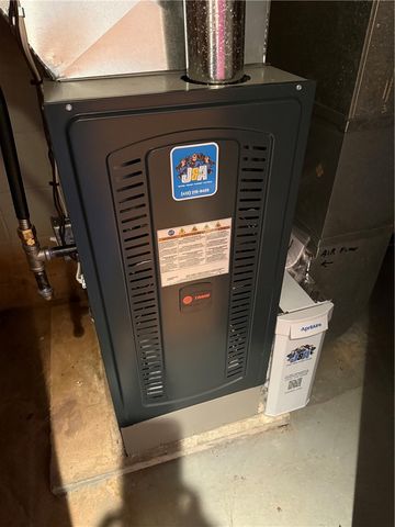 237 Marshall Dr, Penn Hills, PA 15235