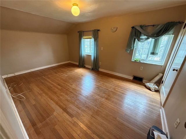 237 Marshall Dr, Penn Hills, PA 15235