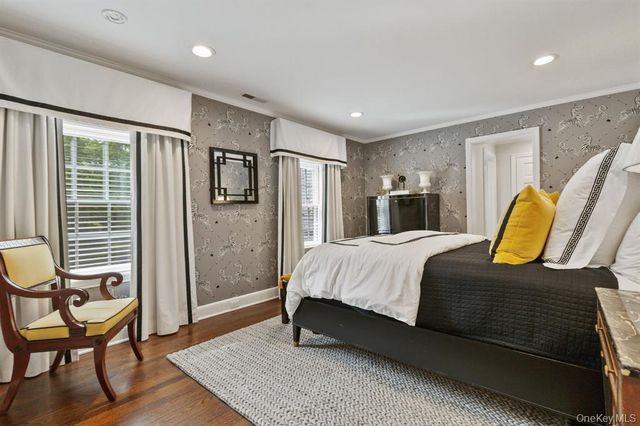 8 Boxwood Lane, Rye, NY 10580