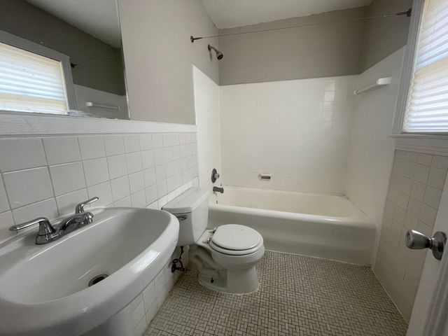 4000 Hawthorne Avenue 11, Dallas, TX 75219