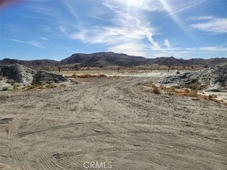 11 Chamisal, El Mirage, CA 92301