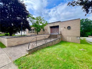 404 Beatty St, Ellwood City, PA 16117