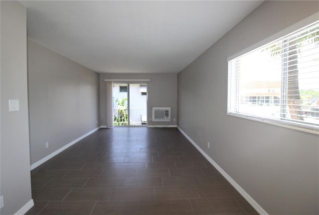 3001 BEE RIDGE ROAD 224, Sarasota, FL 34239