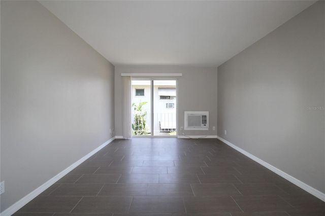 3001 BEE RIDGE ROAD 224, Sarasota, FL 34239
