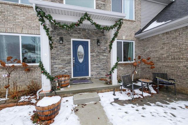 126 Parker Lane, Ortonville, MI 48462