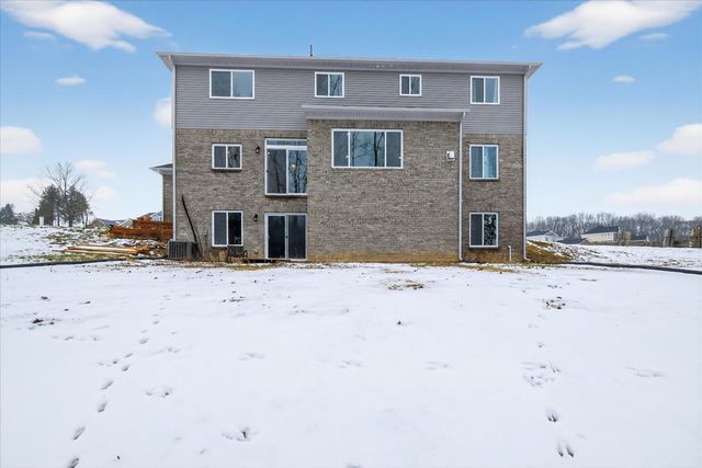 126 Parker Lane, Ortonville, MI 48462