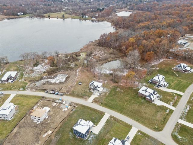 126 Parker Lane, Ortonville, MI 48462