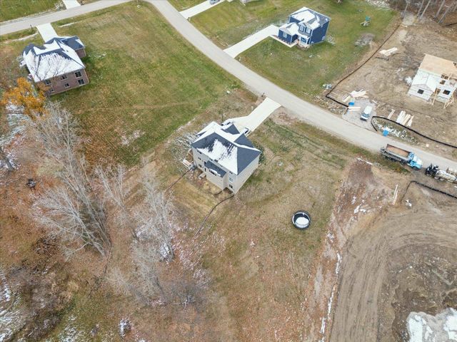 126 Parker Lane, Ortonville, MI 48462