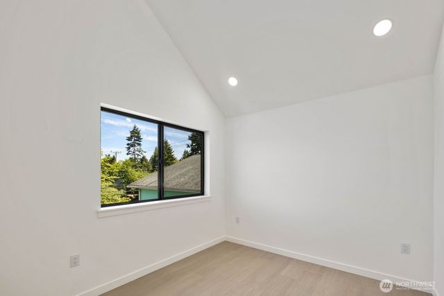 3945 S Morgan Street, Seattle, WA 98118
