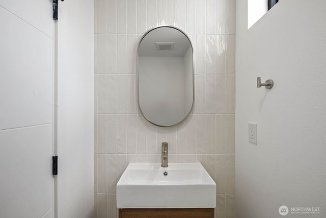 3945 S Morgan Street, Seattle, WA 98118