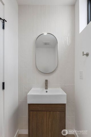 3945 S Morgan Street, Seattle, WA 98118