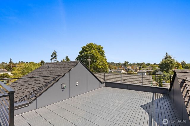 3945 S Morgan Street, Seattle, WA 98118