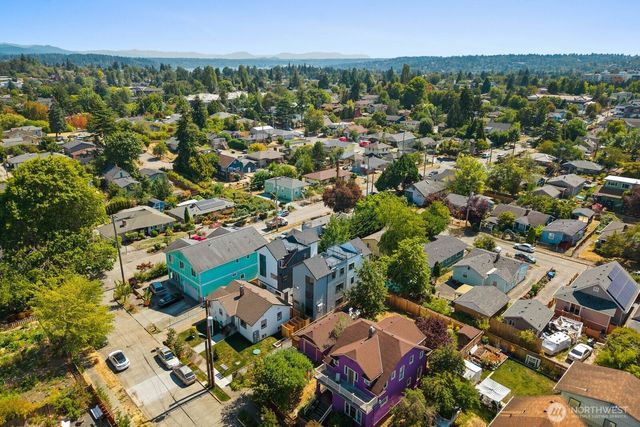 3945 S Morgan Street, Seattle, WA 98118