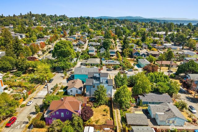 3945 S Morgan Street, Seattle, WA 98118