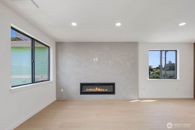 3945 S Morgan Street, Seattle, WA 98118