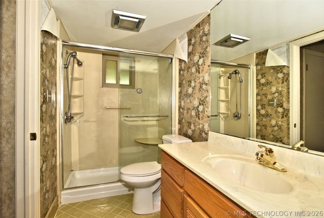 7056 E 60th Street, Tulsa, OK 74145