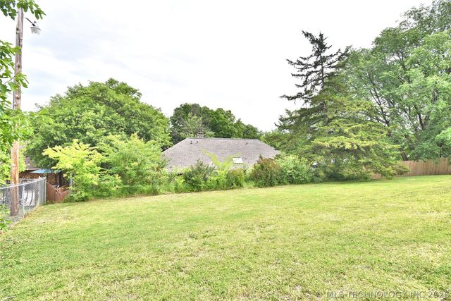 7056 E 60th Street, Tulsa, OK 74145