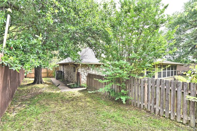 7056 E 60th Street, Tulsa, OK 74145