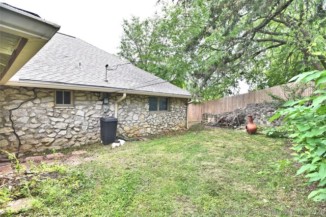 7056 E 60th Street, Tulsa, OK 74145