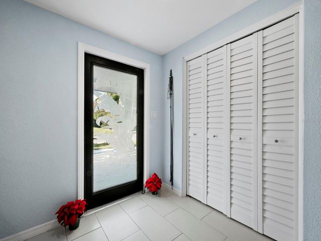 744 JUNGLE QUEEN WAY, Longboat Key, FL 34228