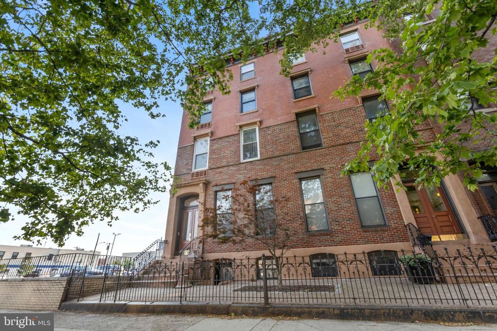 1326-00 S BROAD ST #1F, PHILADELPHIA, PA 19146 — exterior