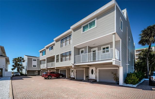 12274 1ST STREET W 8, Treasure Island, FL 33706