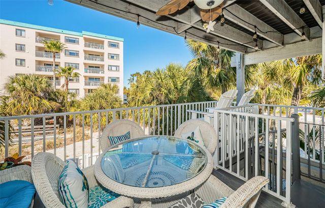 12274 1ST STREET W 8, Treasure Island, FL 33706