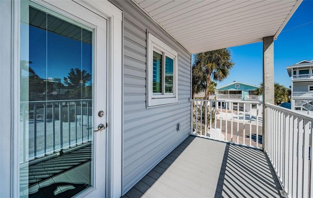 12274 1ST STREET W 8, Treasure Island, FL 33706